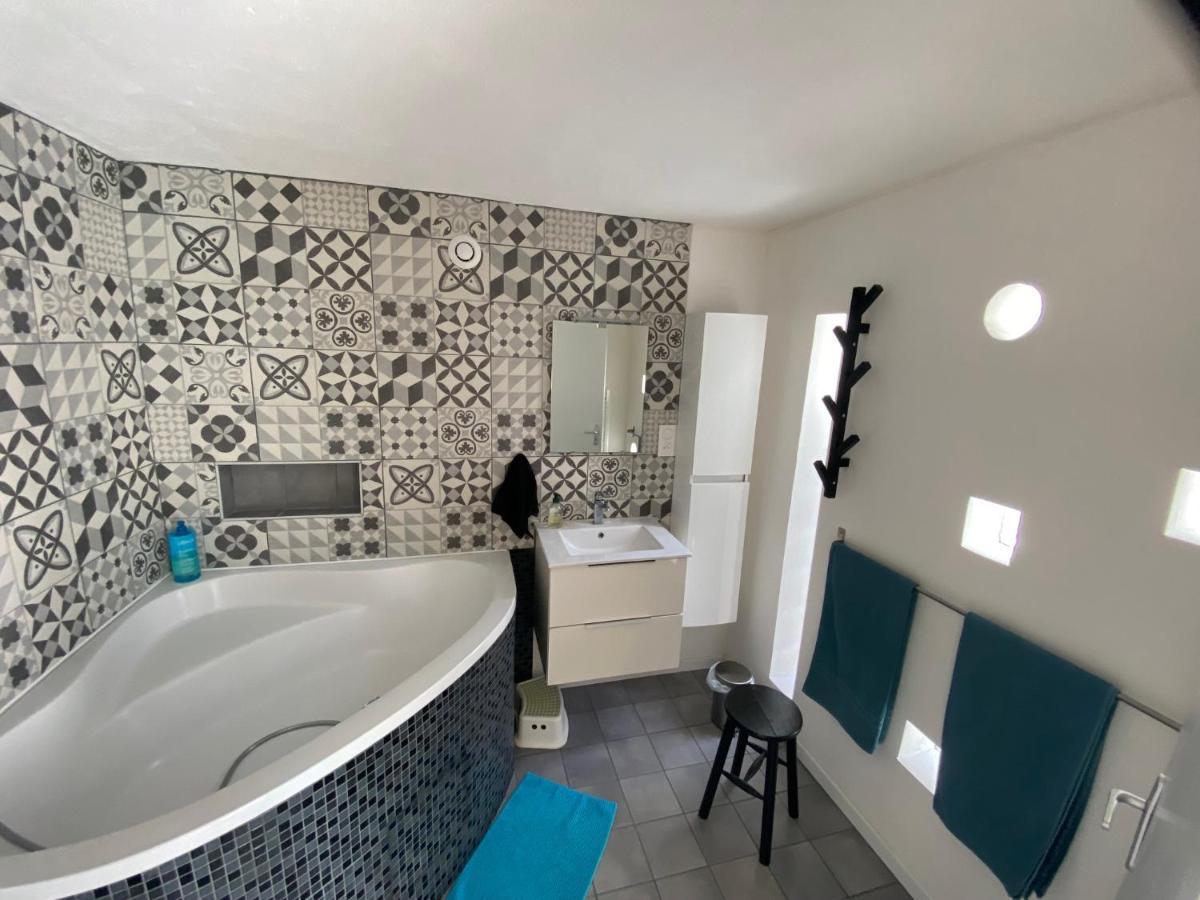 Ferienwohnung Grand Studio De 38M2 Et Cour Independante De 25M2 Dont Wifi Et Netflix Montpellier Exterior foto