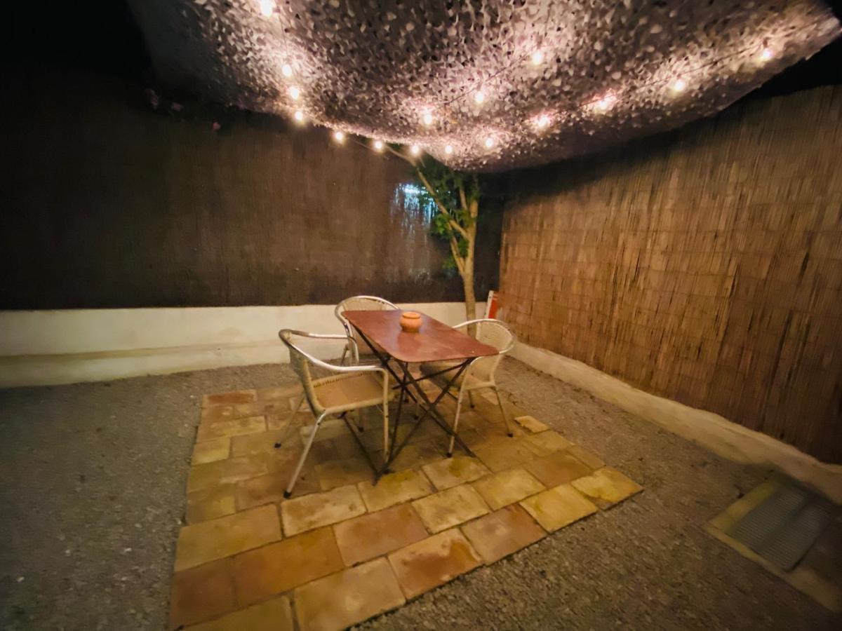 Ferienwohnung Grand Studio De 38M2 Et Cour Independante De 25M2 Dont Wifi Et Netflix Montpellier Exterior foto